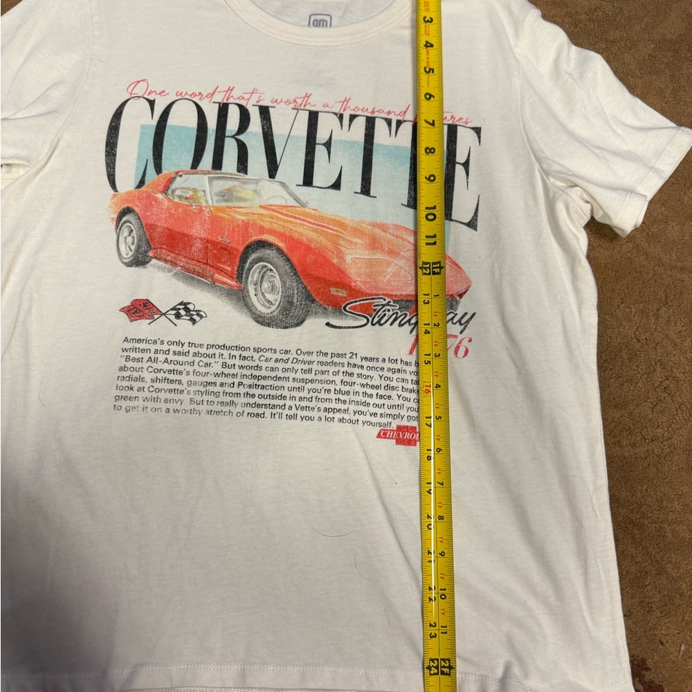 White Corvette Graphic Tee - Picture 4 of 5